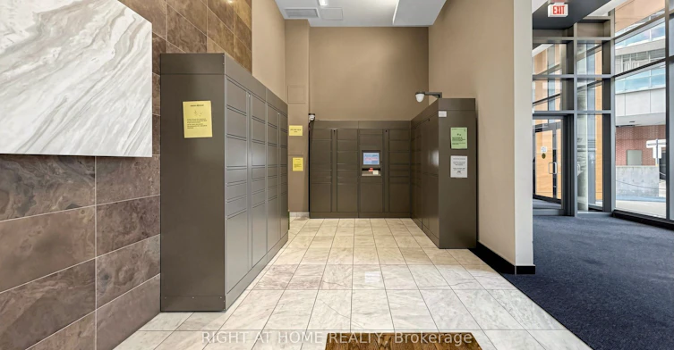 1016-20 Joe Shuster Way, Toronto, ON, M6K 0A3 - 43