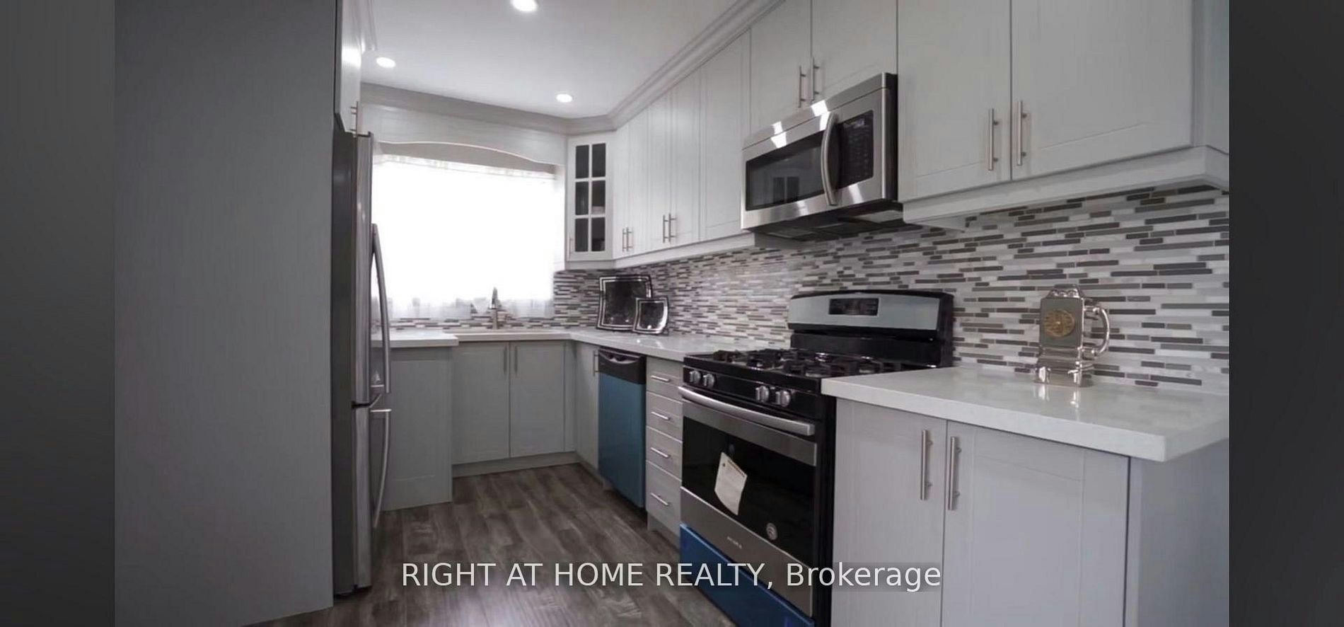 15 Elizabeth Street S, Halton Hills, ON, L7G 2R1 - 6