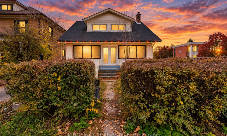 74 Guelph Street