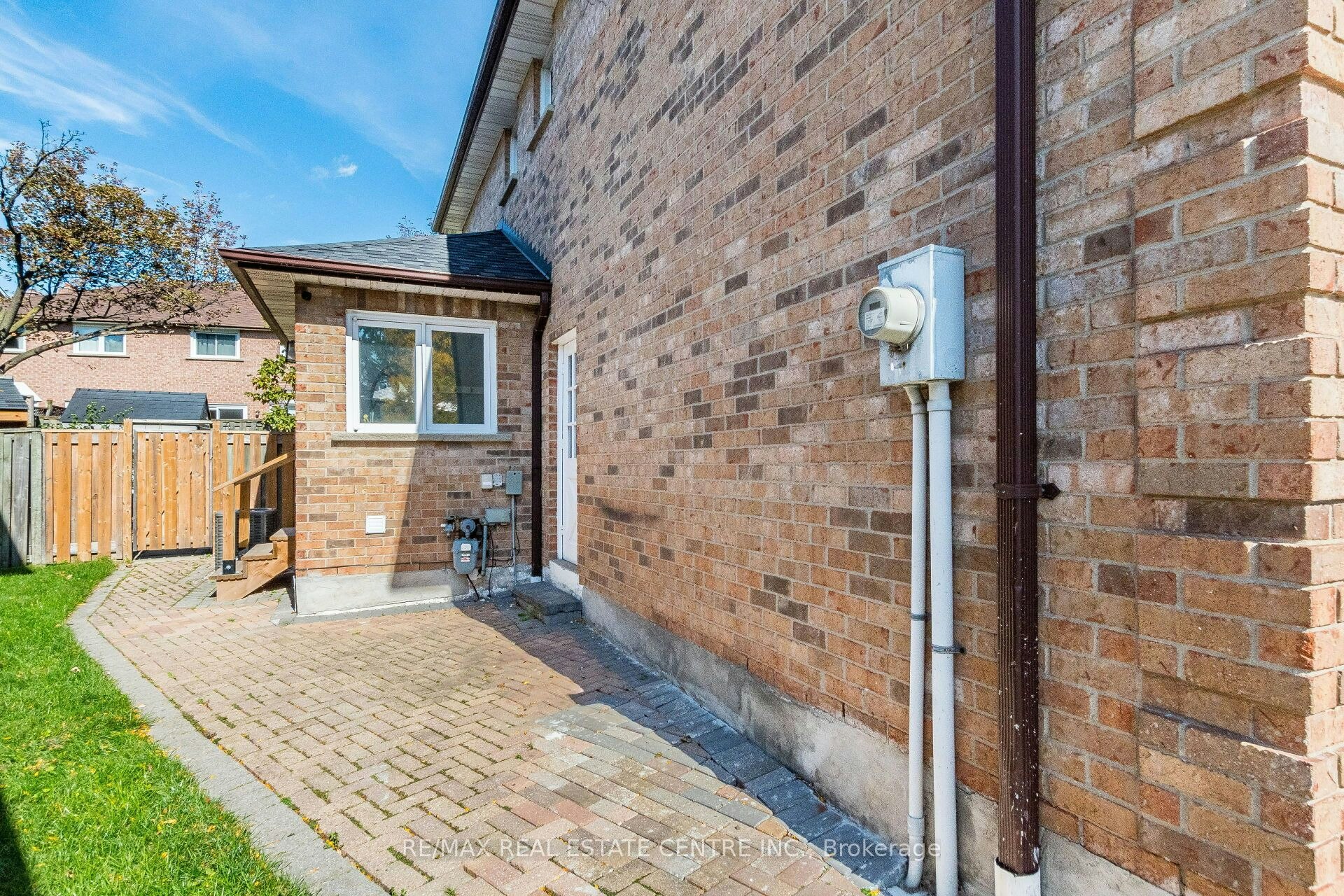 1153 Deer Run N/A, Mississauga, ON, L5C 3S3 - 35