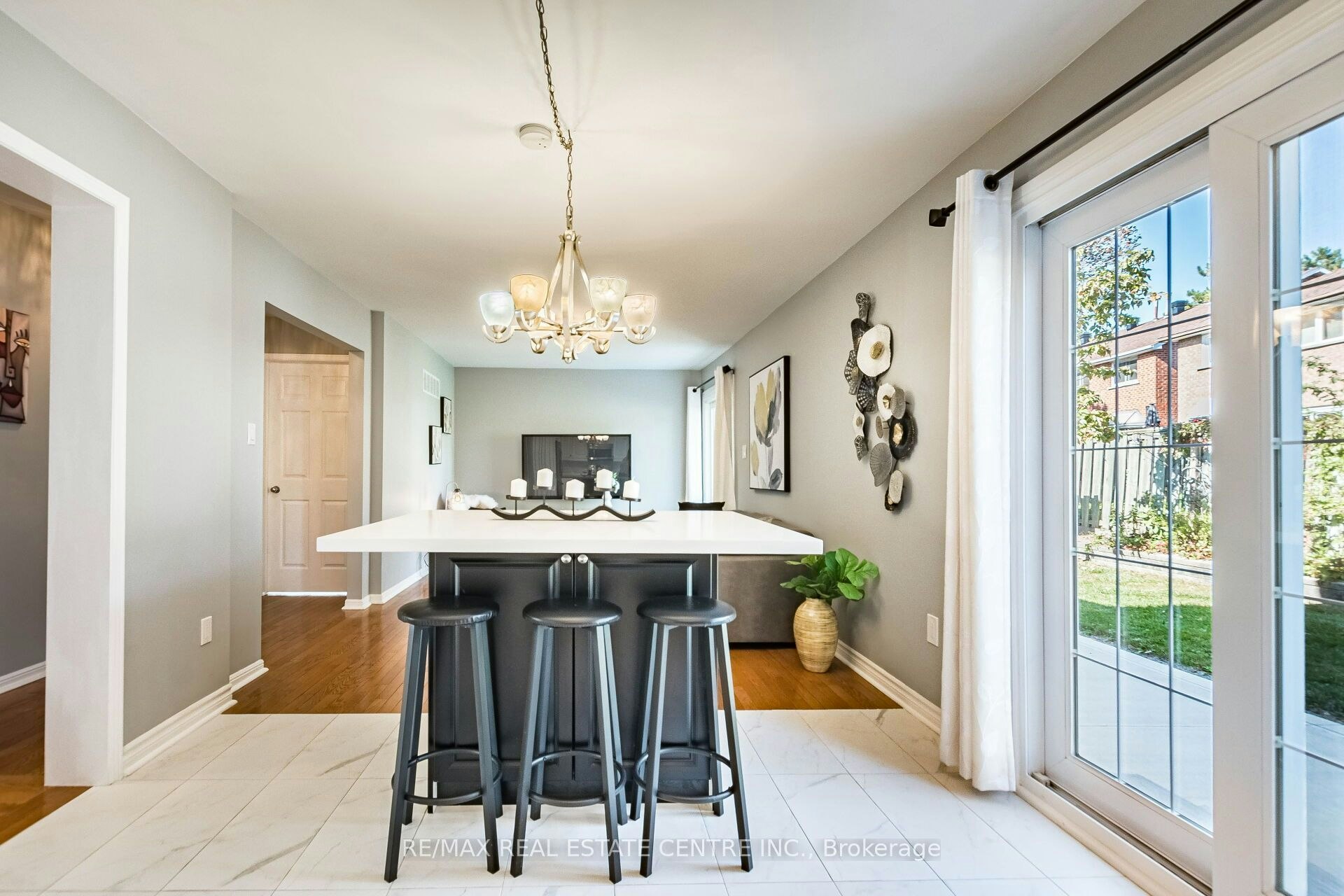 1153 Deer Run N/A, Mississauga, ON, L5C 3S3 - 16