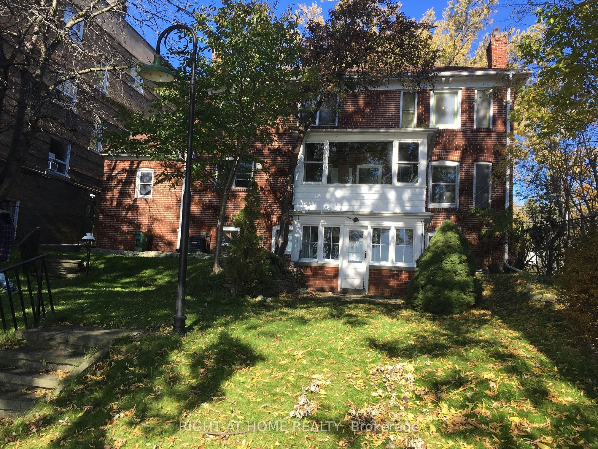 2687 Lake Shore Boulevard W, Toronto, ON, M8V 1G6 - 9