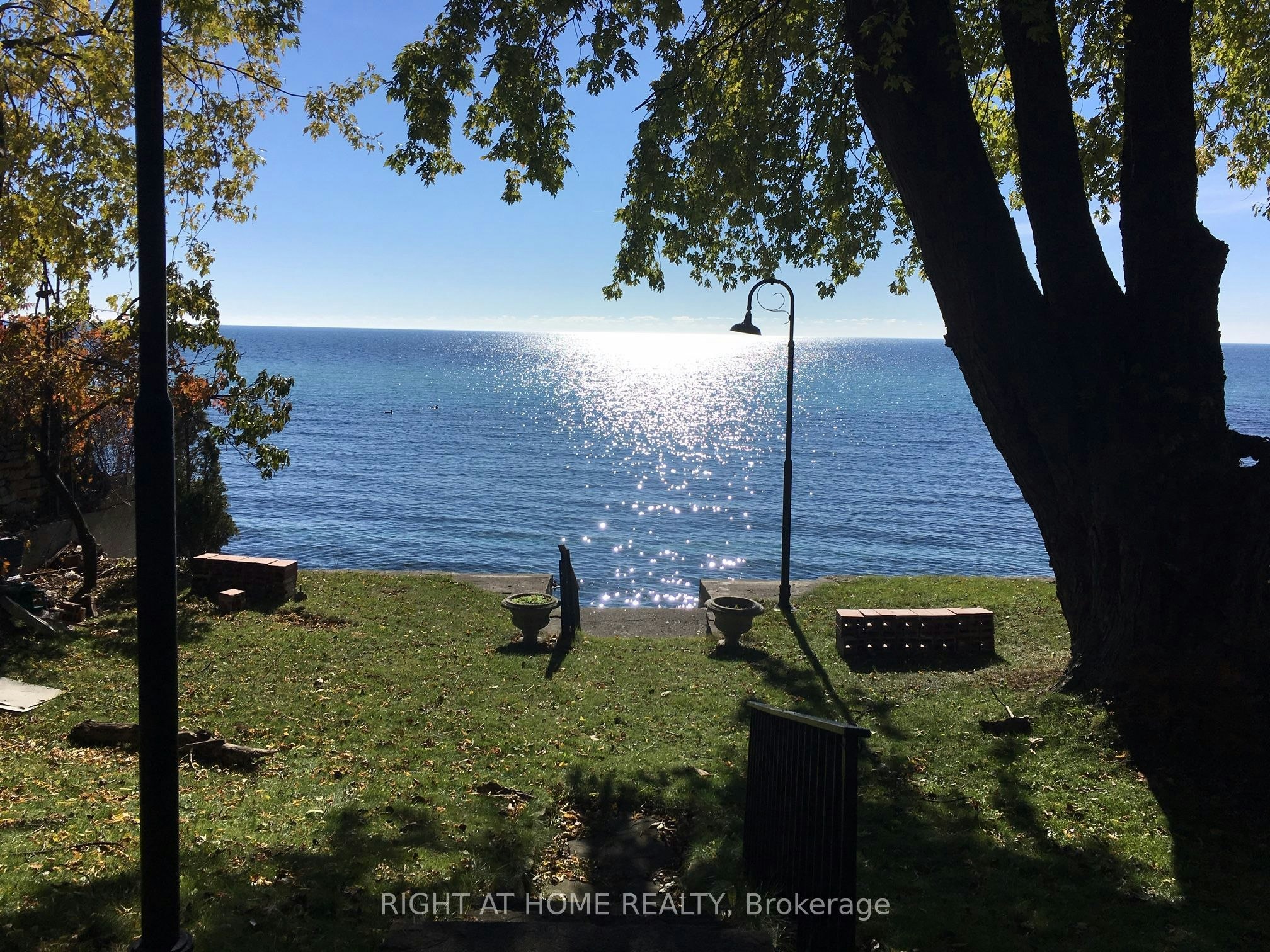 2687 Lake Shore Boulevard W, Toronto, ON, M8V 1G6 - 4