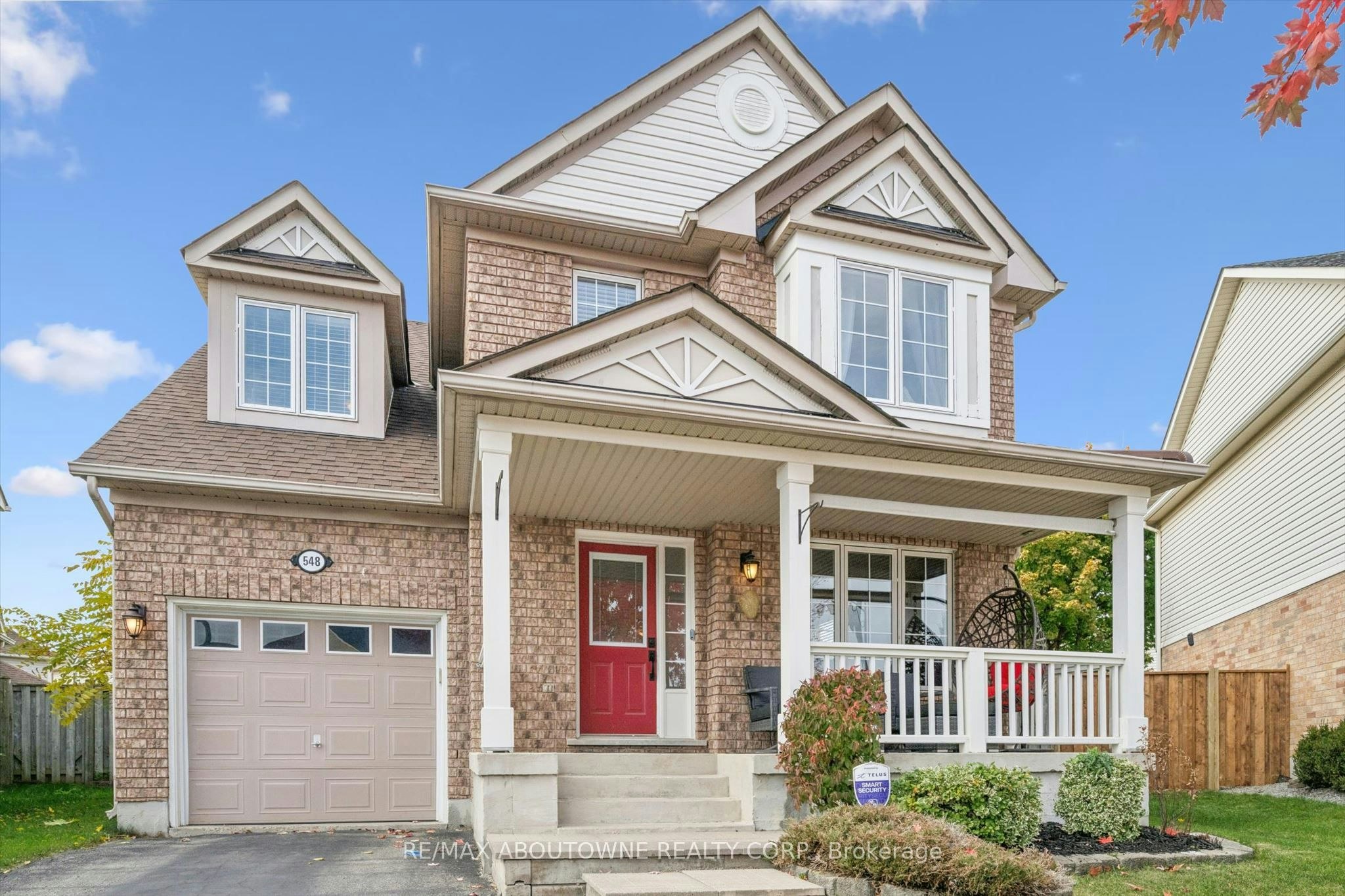 548 Caverhill Crescent, Milton, ON, L9T 5K4