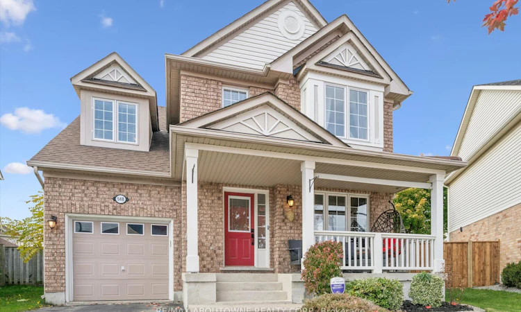 548 Caverhill Crescent