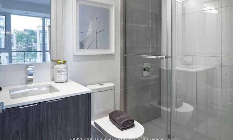 305-293 The Kingsway N/A