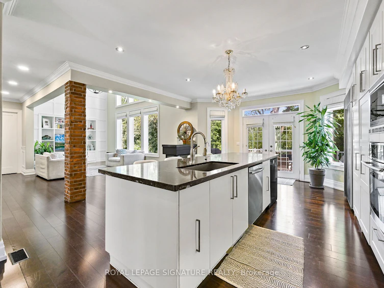 762 Duchess Drive, Mississauga, ON, L4Y 1H7 - 14