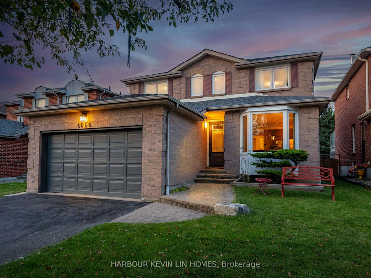 4086 Rossland Crescent, Mississauga, ON, L5L 4B8