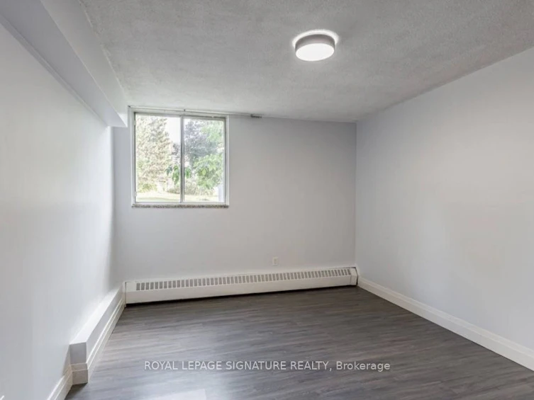 105-320 Dixon Road, Toronto, ON, M9R 1S8 - 11