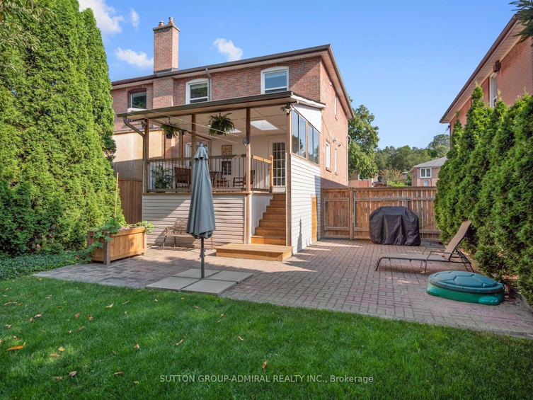112 Edinborough Court, Toronto, ON, M6N 2E8 - 34