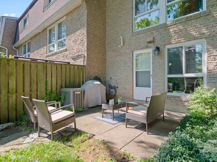 82-615 Rathburn Road, Toronto, ON, M9C 3T5 - 24