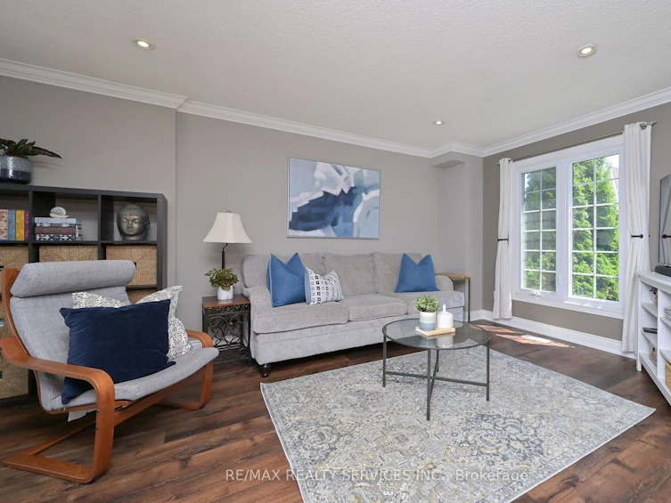 12 Hector Court, Brampton, ON, L6S 1P1 - 12