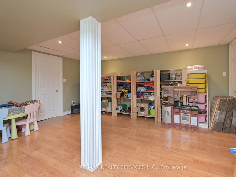 12 Hector Court, Brampton, ON, L6S 1P1 - 24