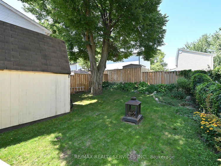 12 Hector Court, Brampton, ON, L6S 1P1 - 26