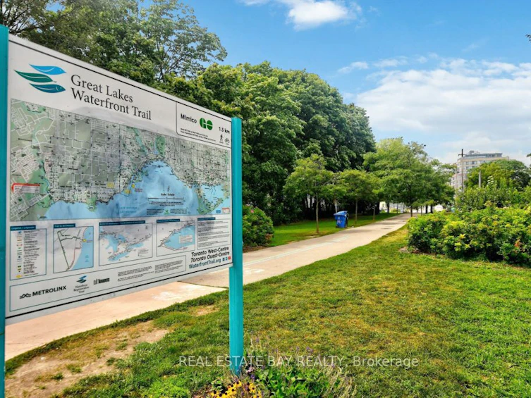 401-11 Superior Avenue, Toronto, ON, M8V 0A7 - 32
