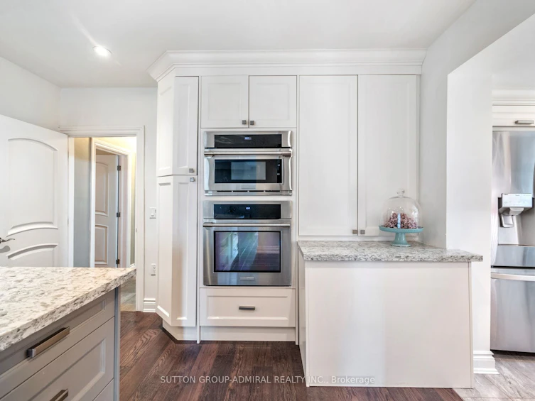 138 Chapman Road, Toronto, ON, M9P 1G3 - 8