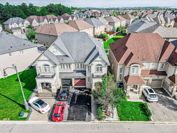 7 Beachville Circle, Brampton, ON, L6X 0V4 - 4