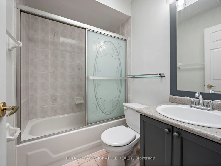 860 Saint Clarens Avenue, Toronto, ON, M6H 3X6 - 21