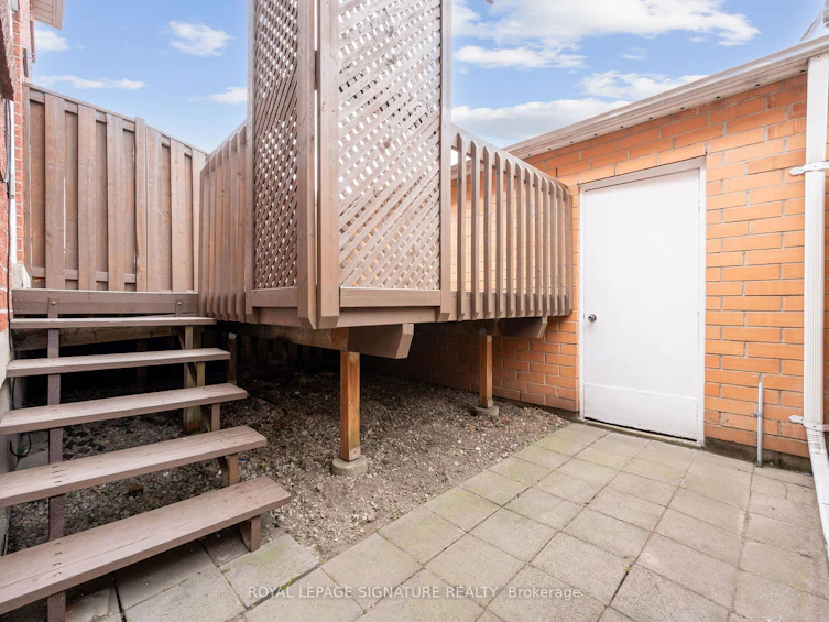 860 Saint Clarens Avenue, Toronto, ON, M6H 3X6 - 38