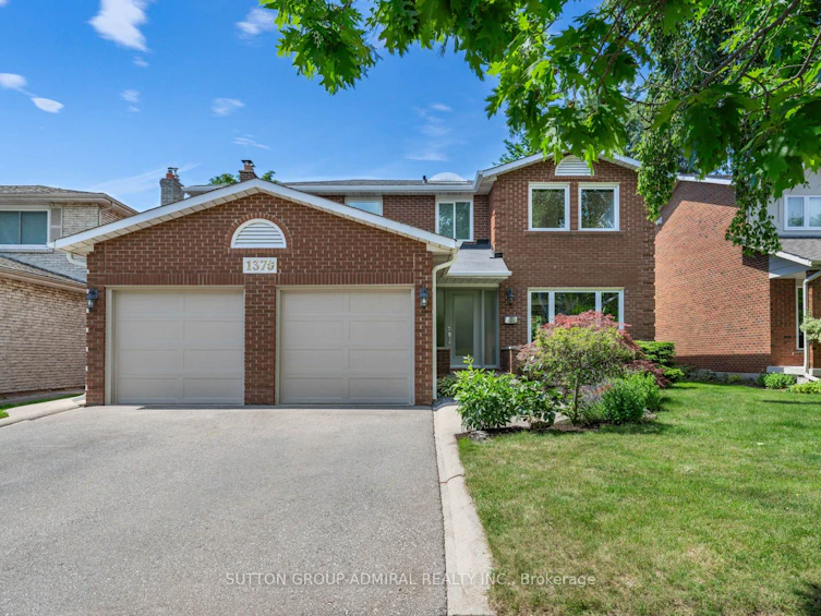 1370 Lancaster Drive, Oakville, ON, L6H 3B9
