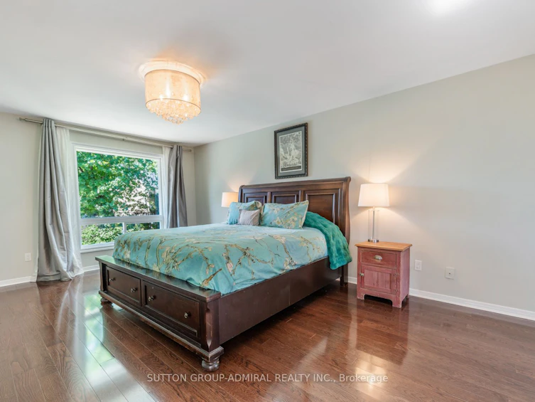 1370 Lancaster Drive, Oakville, ON, L6H 3B9 - 14