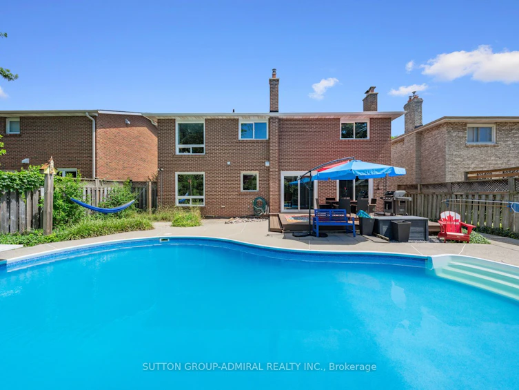 1370 Lancaster Drive, Oakville, ON, L6H 3B9 - 35