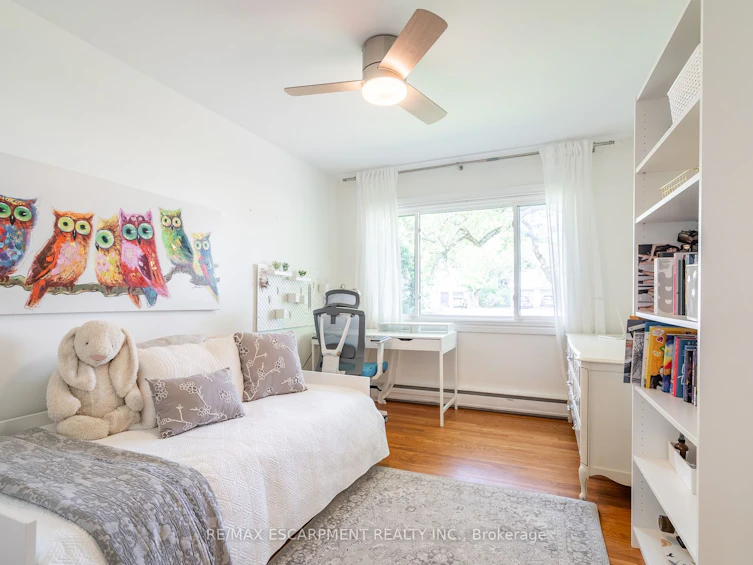 702 King Road, Burlington, ON, L7T 3K4 - 10