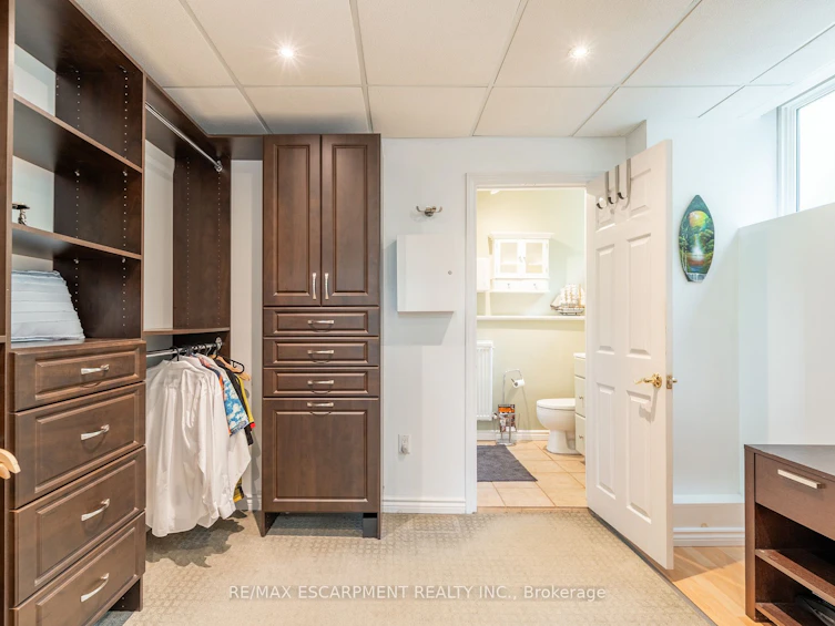 702 King Road, Burlington, ON, L7T 3K4 - 20