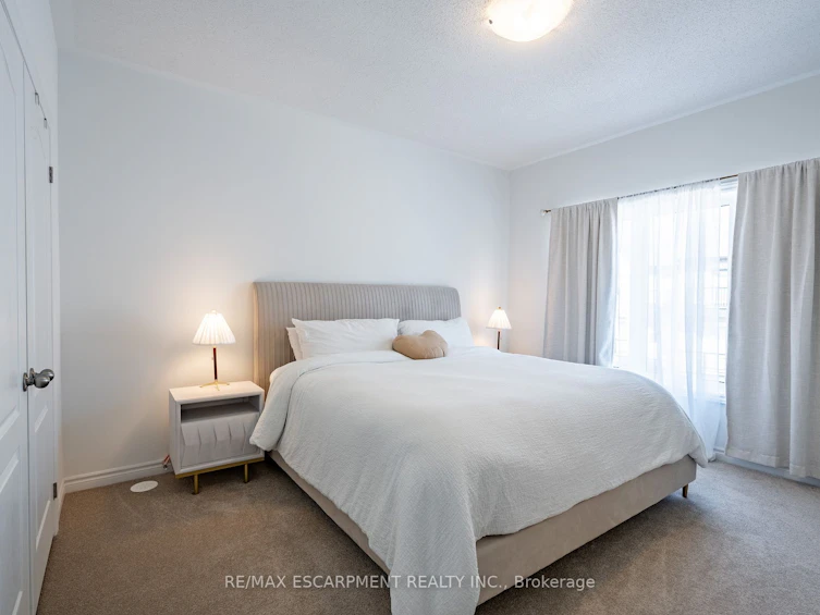 4 Springdale Avenue, Caledon, ON, L7C 4L4 - 24