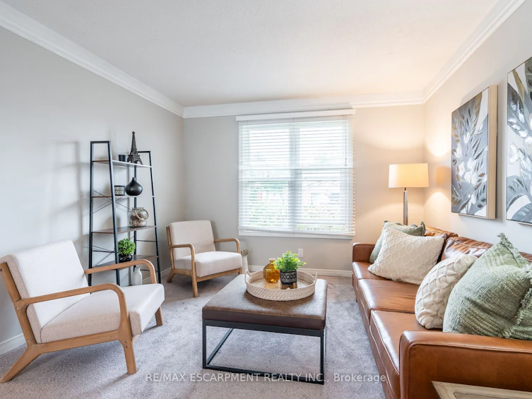 2083 Edgebank Court, Burlington, ON, L7M 2S8 - 5