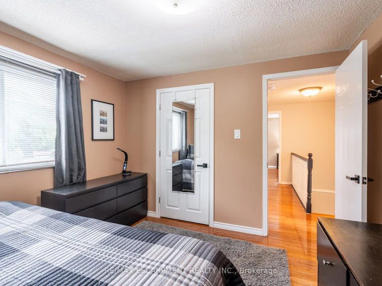 2083 Edgebank Court, Burlington, ON, L7M 2S8 - 18