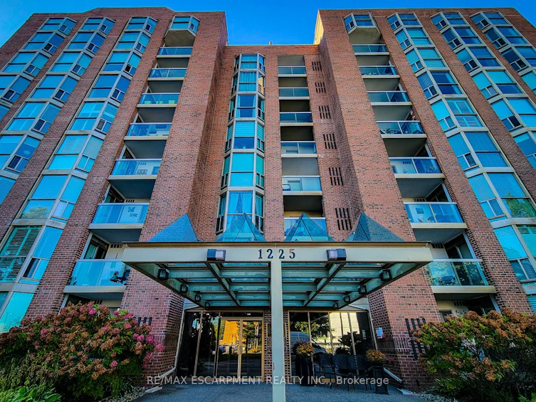108-1225 North Shore Boulevard, Burlington, ON, L7S 1Z6