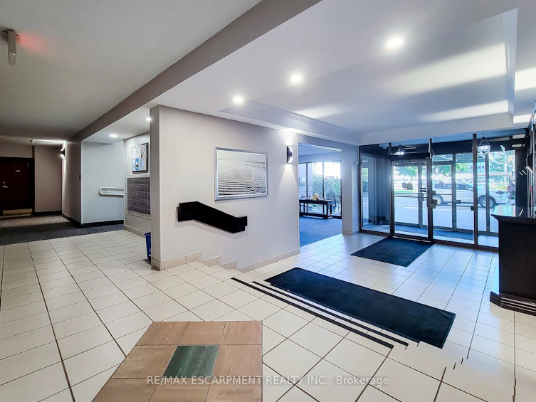 108-1225 North Shore Boulevard, Burlington, ON, L7S 1Z6 - 9