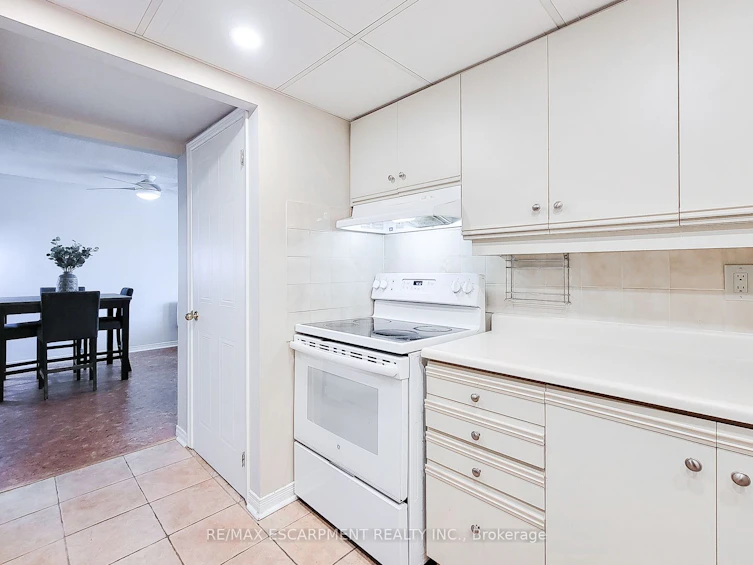 108-1225 North Shore Boulevard, Burlington, ON, L7S 1Z6 - 17