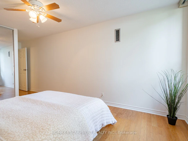 105-5280 Lakeshore Road, Burlington, ON, L7L 5B1 - 25