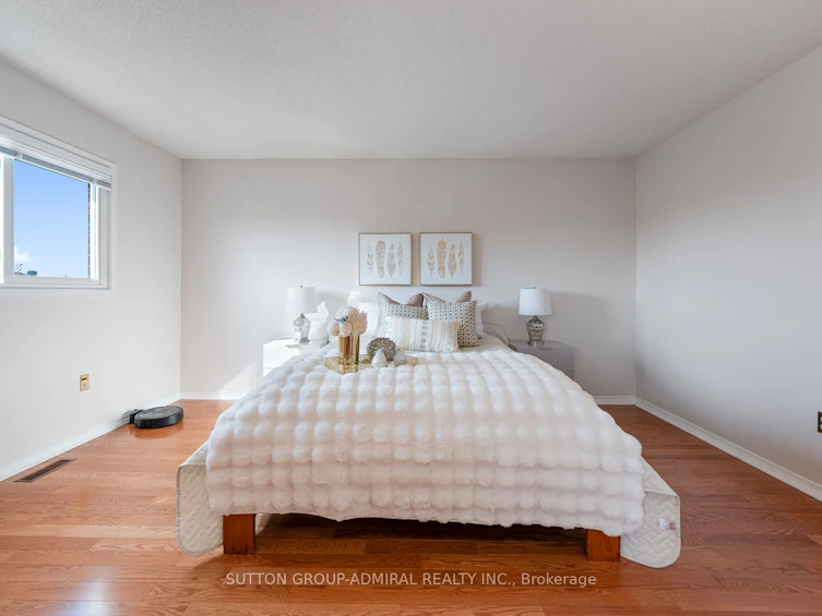 6154 Silken Laumann Way, Mississauga, ON, L5V 1A2 - 16