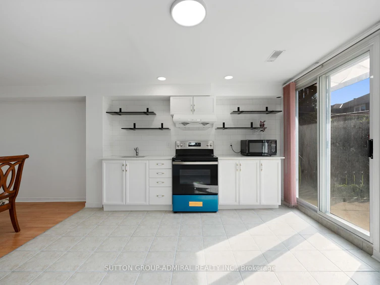 6154 Silken Laumann Way, Mississauga, ON, L5V 1A2 - 29