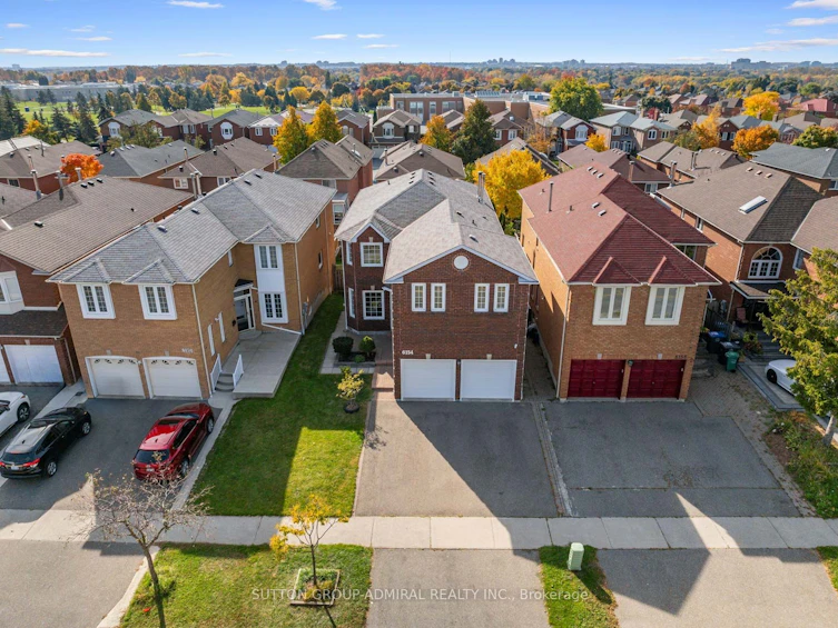 6154 Silken Laumann Way, Mississauga, ON, L5V 1A2 - 36