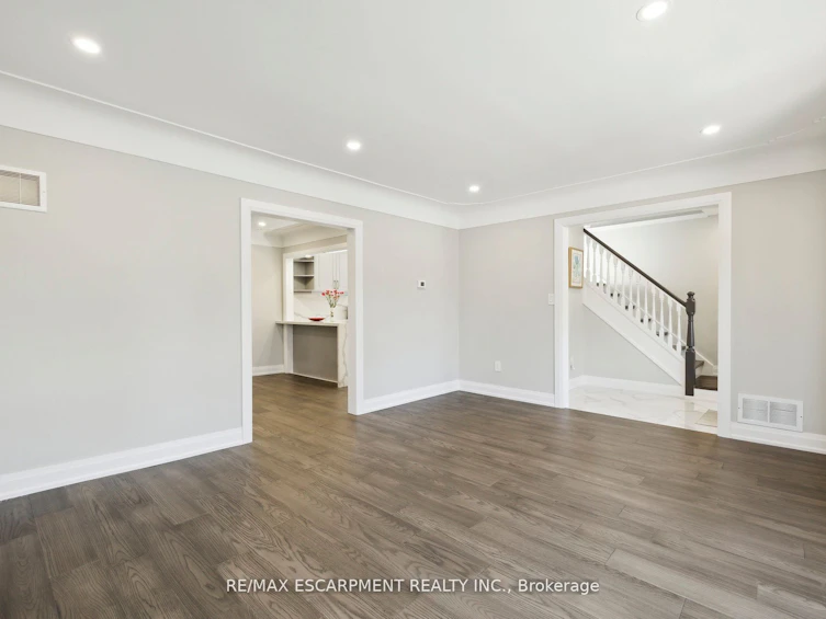 147 Garside Avenue S, Hamilton, ON, L8K 2W1 - 12