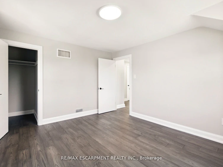 147 Garside Avenue S, Hamilton, ON, L8K 2W1 - 21