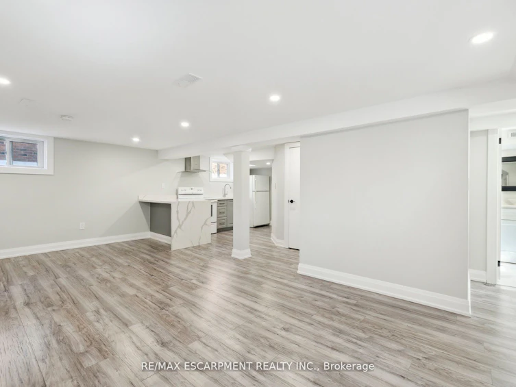 147 Garside Avenue S, Hamilton, ON, L8K 2W1 - 29