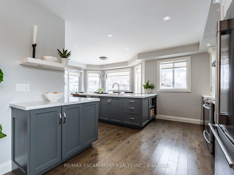 2 Fenwick Place, Hamilton, ON, L8B 0P5 - 8