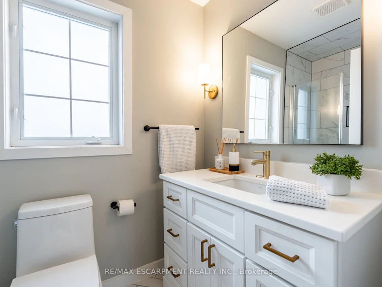 2 Fenwick Place, Hamilton, ON, L8B 0P5 - 30