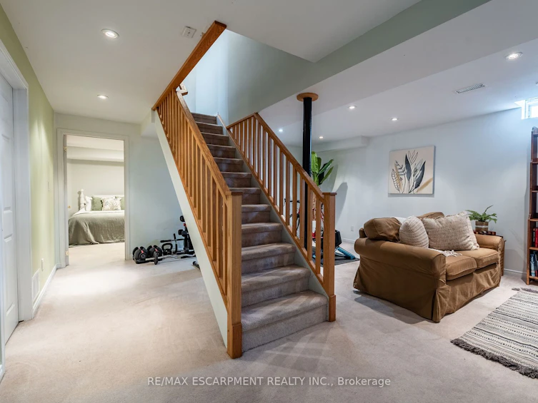 2 Fenwick Place, Hamilton, ON, L8B 0P5 - 33