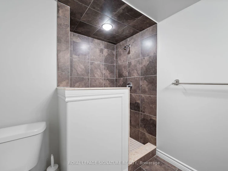 2-9 1/2 York Street, Hamilton, ON, L9H 1L3 - 18