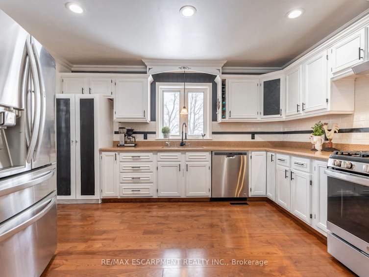 3553 Gladstone Drive, Thames Centre, ON, N0L 1V0 - 6
