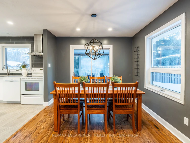 141 Buckingham Drive, Hamilton, ON, L9C 2G8 - 11