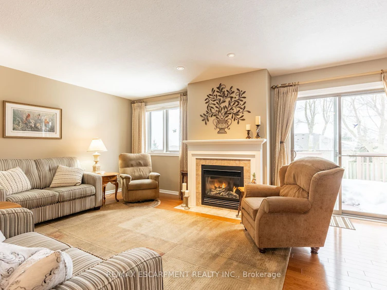 22 Mansfield Drive, Brant, ON, N0E 1N0 - 16
