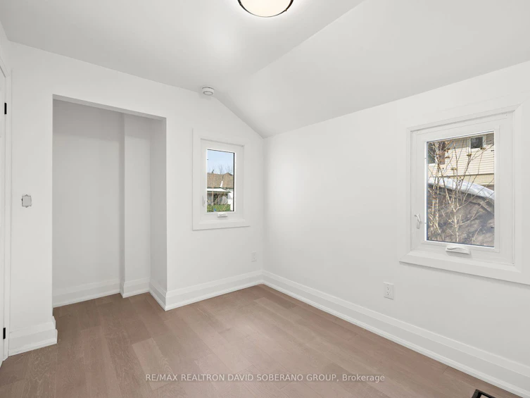 5156 St Lawrence Avenue, Niagara Falls, ON, L2E 3Z2 - 16