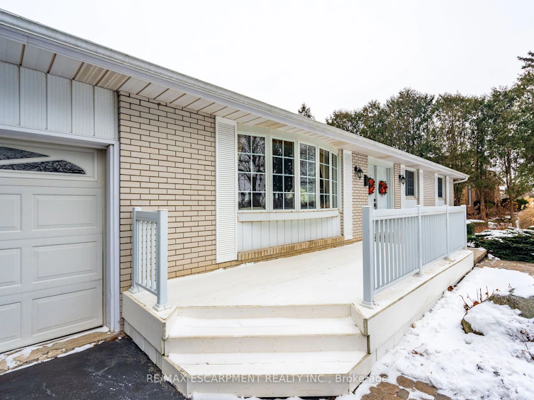 802 Millgrove Sdrd, Hamilton, ON, L8B 0W7 - 3